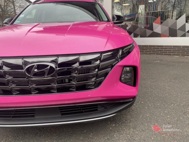 Hyundai Tucson Vollfolierung Pink – Bild 2