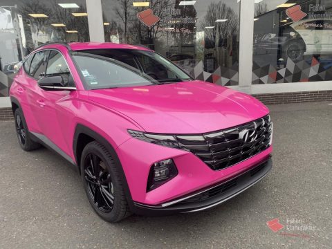 Hyundai Tucson Vollfolierung Pink