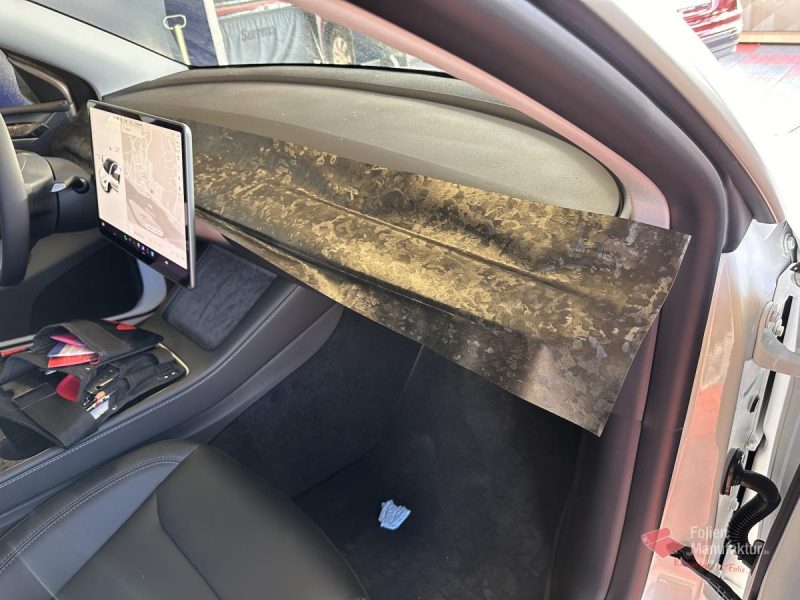 Tesla Model Y Matte Paint Protection Film – Bild 17