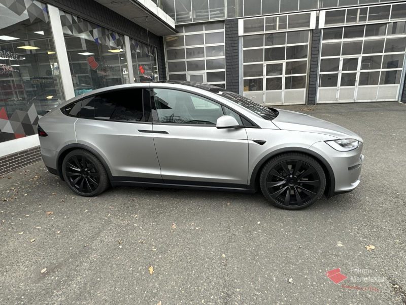 Tesla Model X Plaid Full Wrap – Bild 4