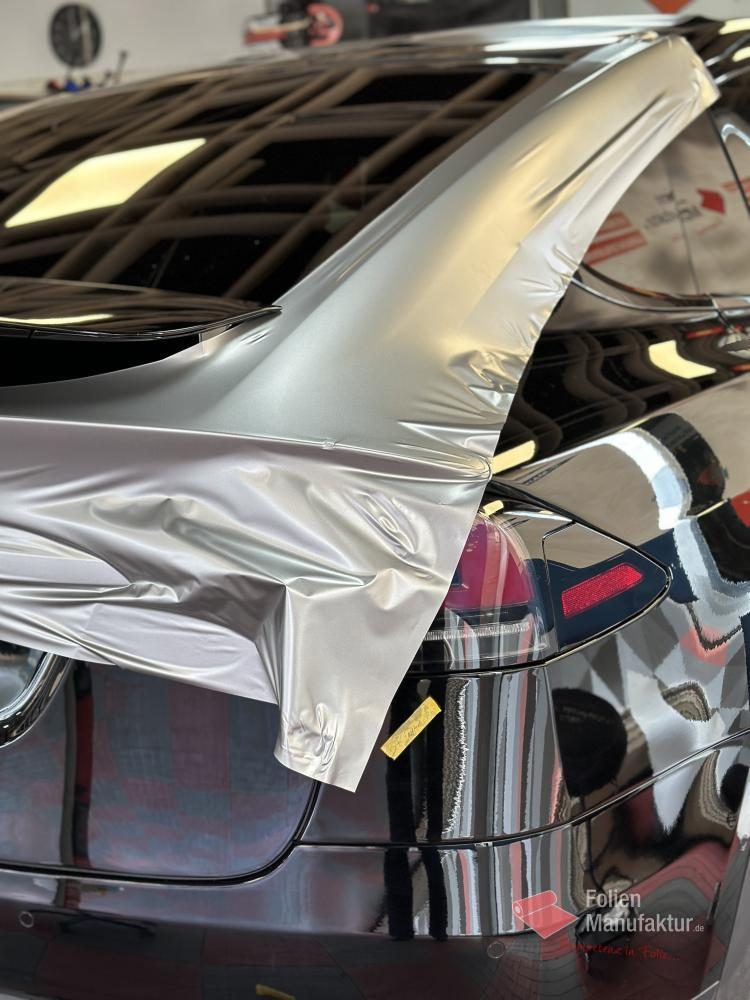 Tesla Model X Plaid Full Wrap – Bild 13