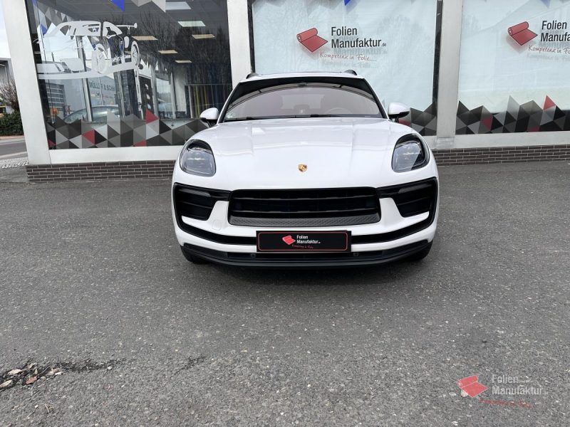 Porsche Macan Full Wrap in Chalk (Kreide) – Bild 3