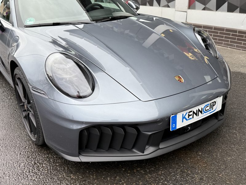 Porsche 911 992.2 GTS Gray – Front – Bild 3