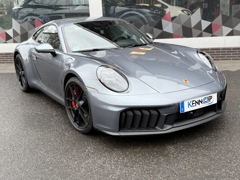 Porsche 911 992.2 GTS Gray – Front – Bild 5