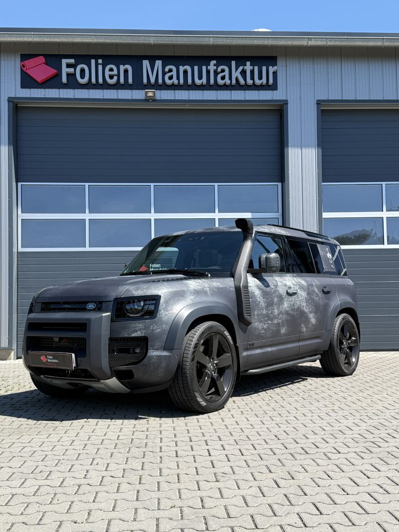 Land Rover Defender 110 Vollfolierung – Bild 17