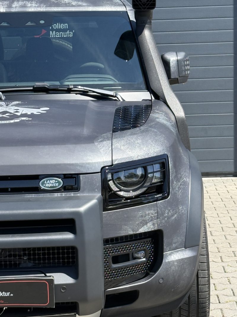 Land Rover Defender 110 Vollfolierung – Bild 9