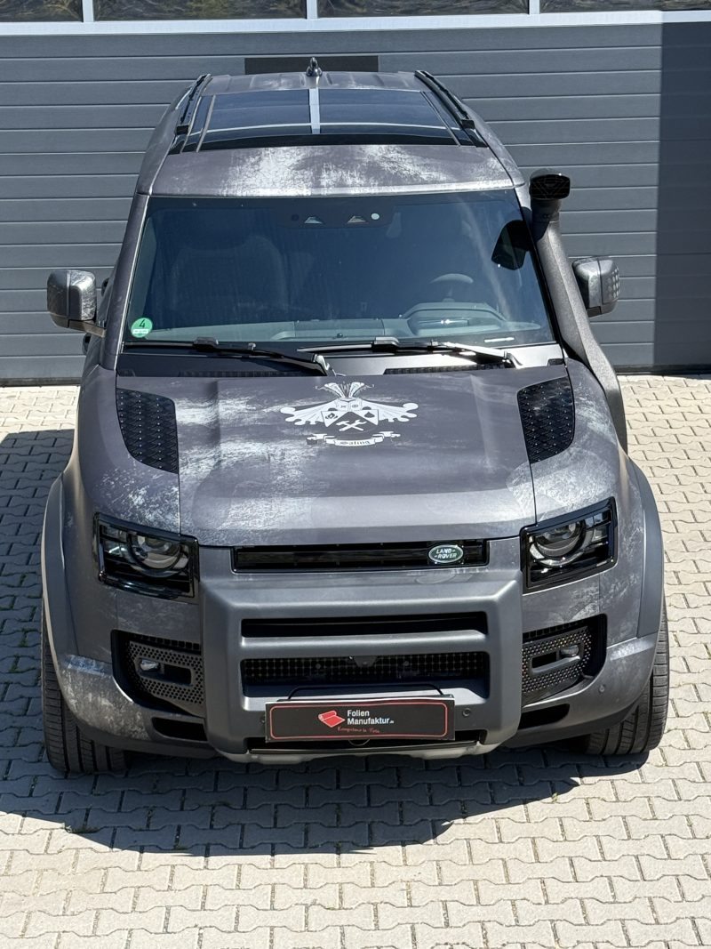 Land Rover Defender 110 Vollfolierung – Bild 8