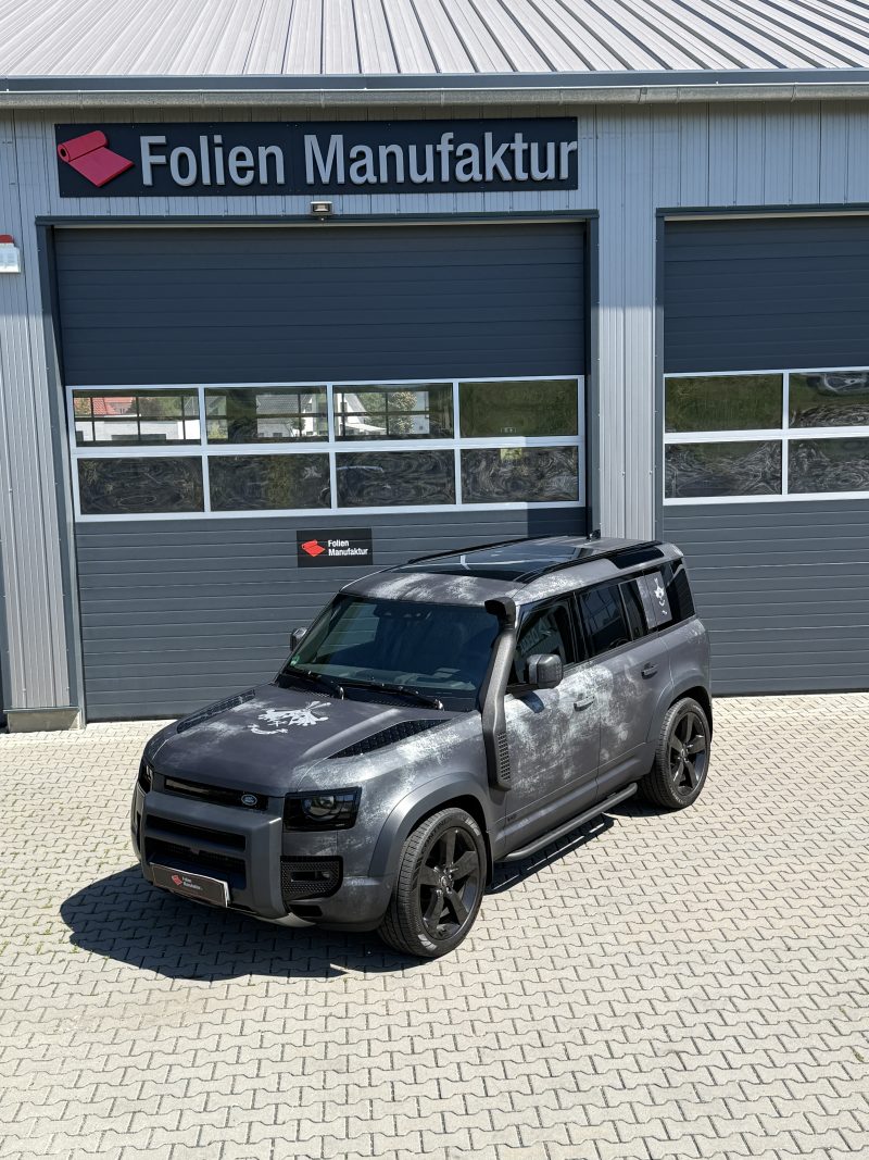 Land Rover Defender 110 Vollfolierung – Bild 13