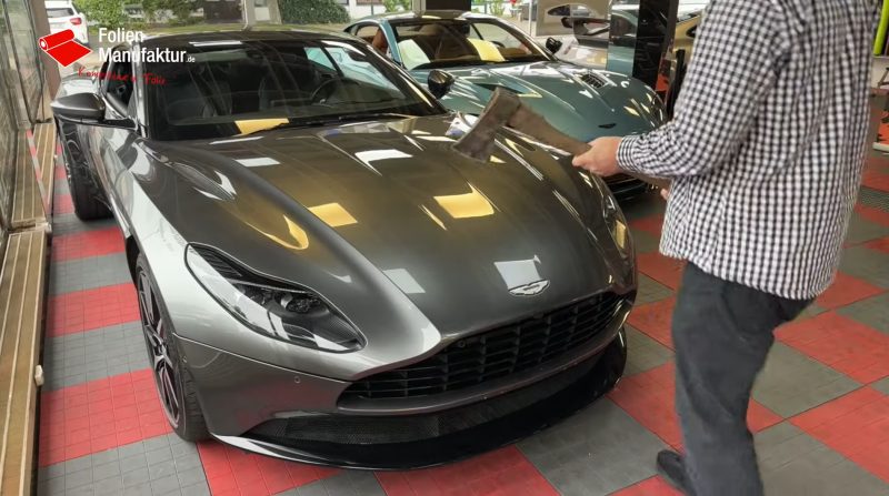 Aston Martin DB11 zerstört?!?