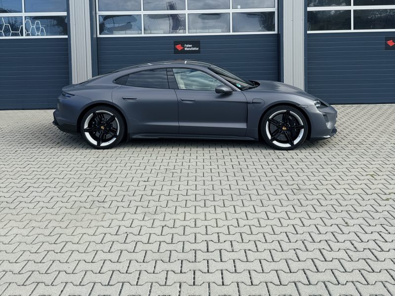 Porsche Taycan TurboS Vollfolierung – Bild 12