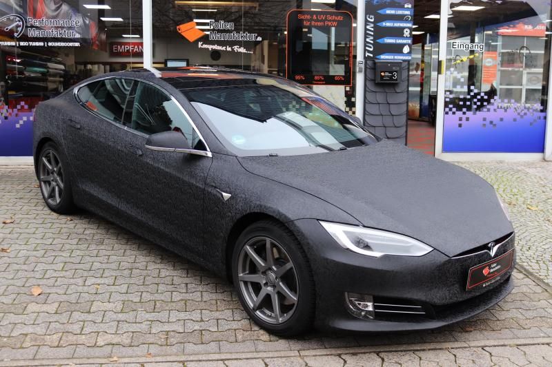 Tesla Model S Vollfolierung