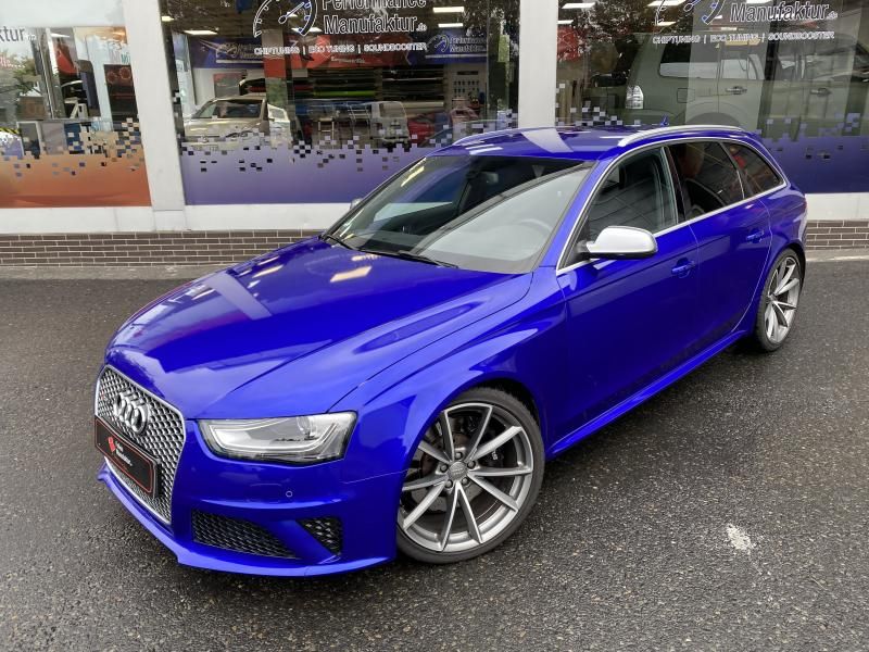 Audi RS4 Vollfolierung