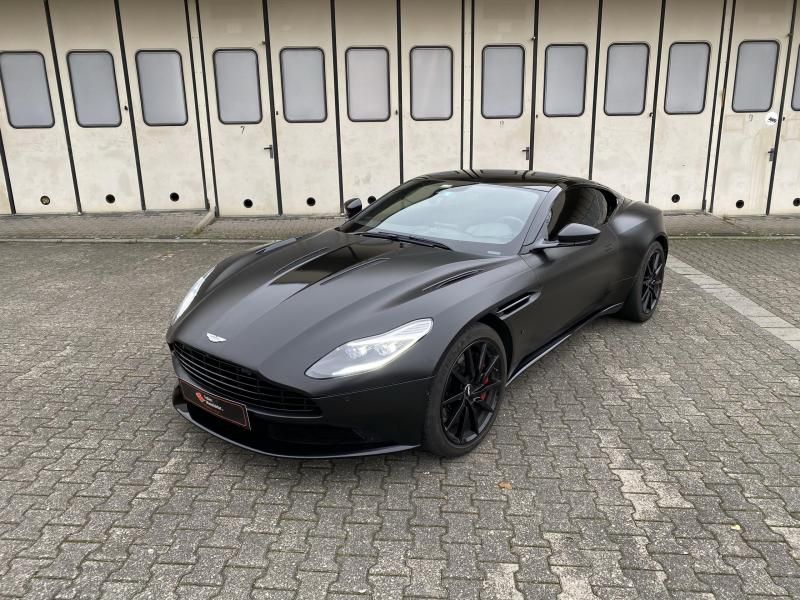 Aston Martin DB11 Vollfolierung